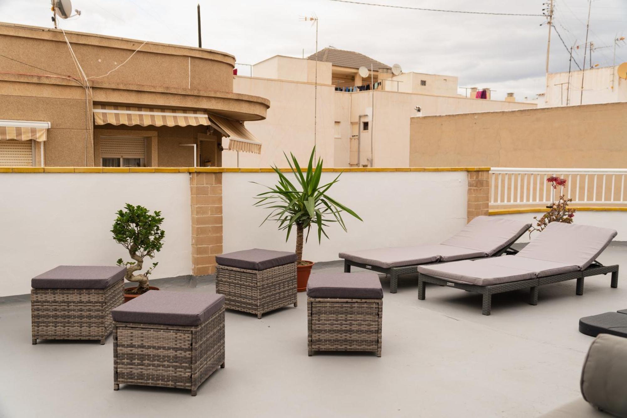 Parsami Suites Santa Pola Extérieur photo